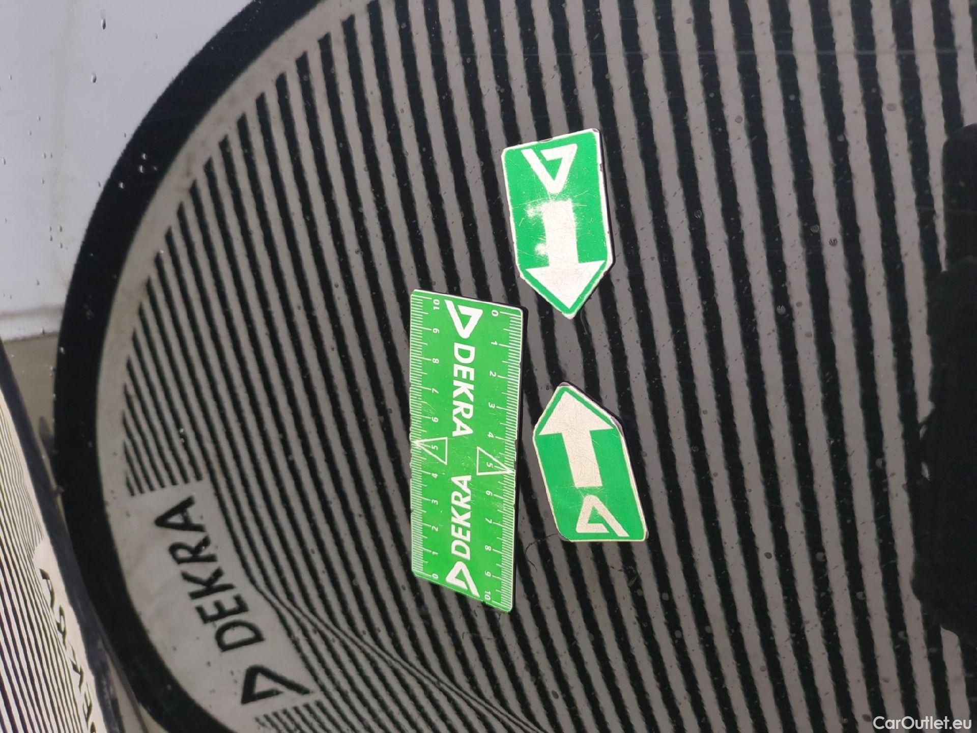  Peugeot  3008  II Active Pack 1.5 HDi 130CV BVA8 E6d #38