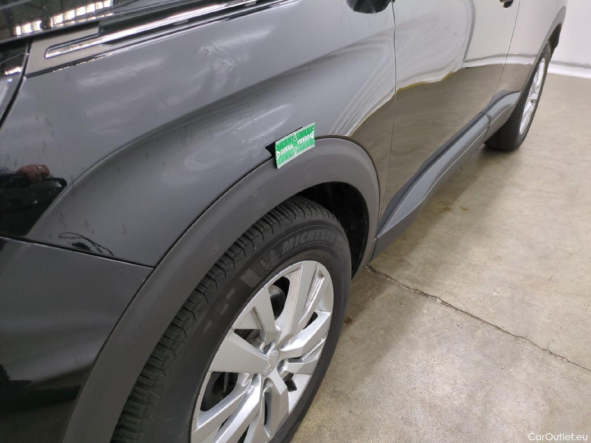  Peugeot  3008  Active Business 1.2 PureTech 130CV BVA8 E6d #14