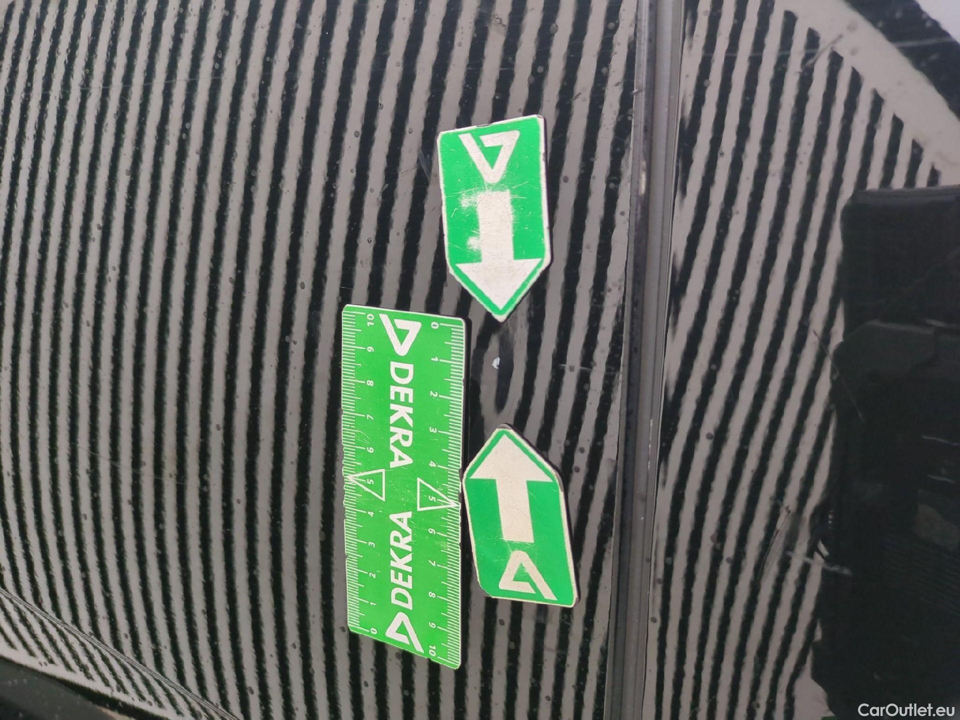  Peugeot  3008  II Active Pack 1.5 HDi 130CV BVA8 E6d #36