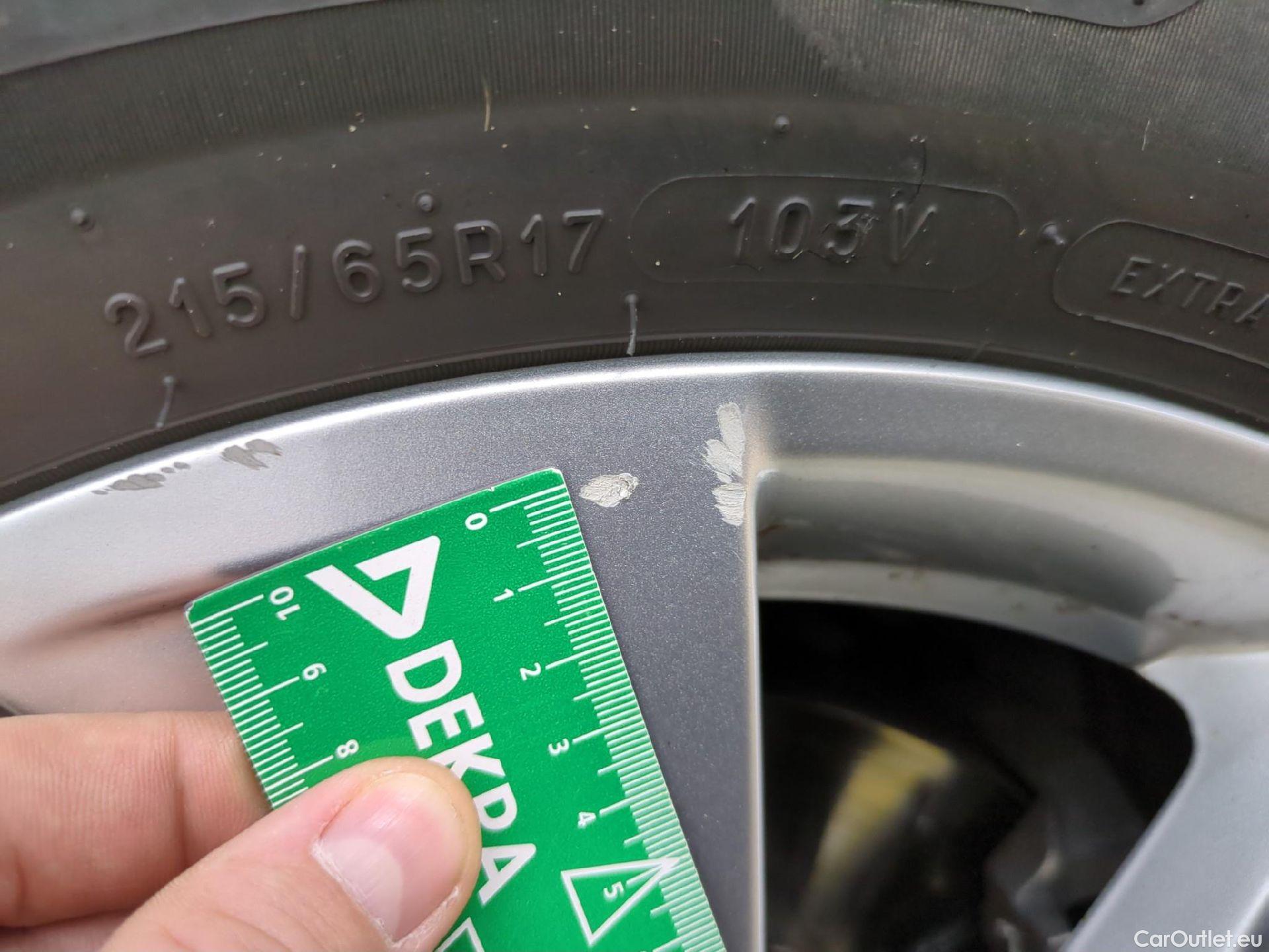  Peugeot  3008  Active Business 1.2 PureTech 130CV BVA8 E6d #8