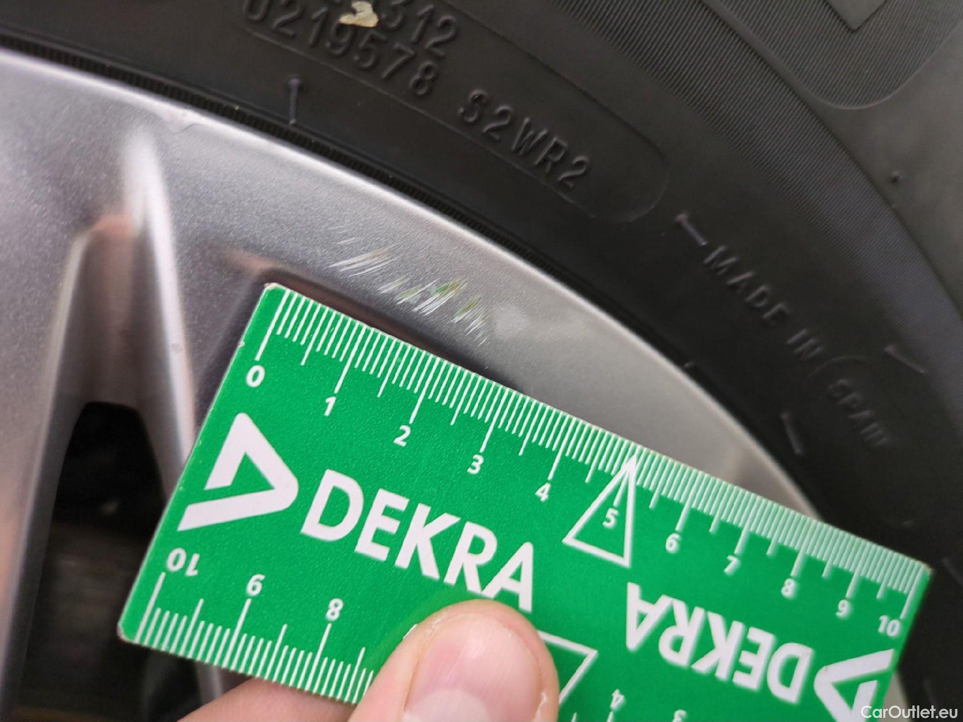  Peugeot  3008  Active Business 1.2 PureTech 130CV BVA8 E6d #18