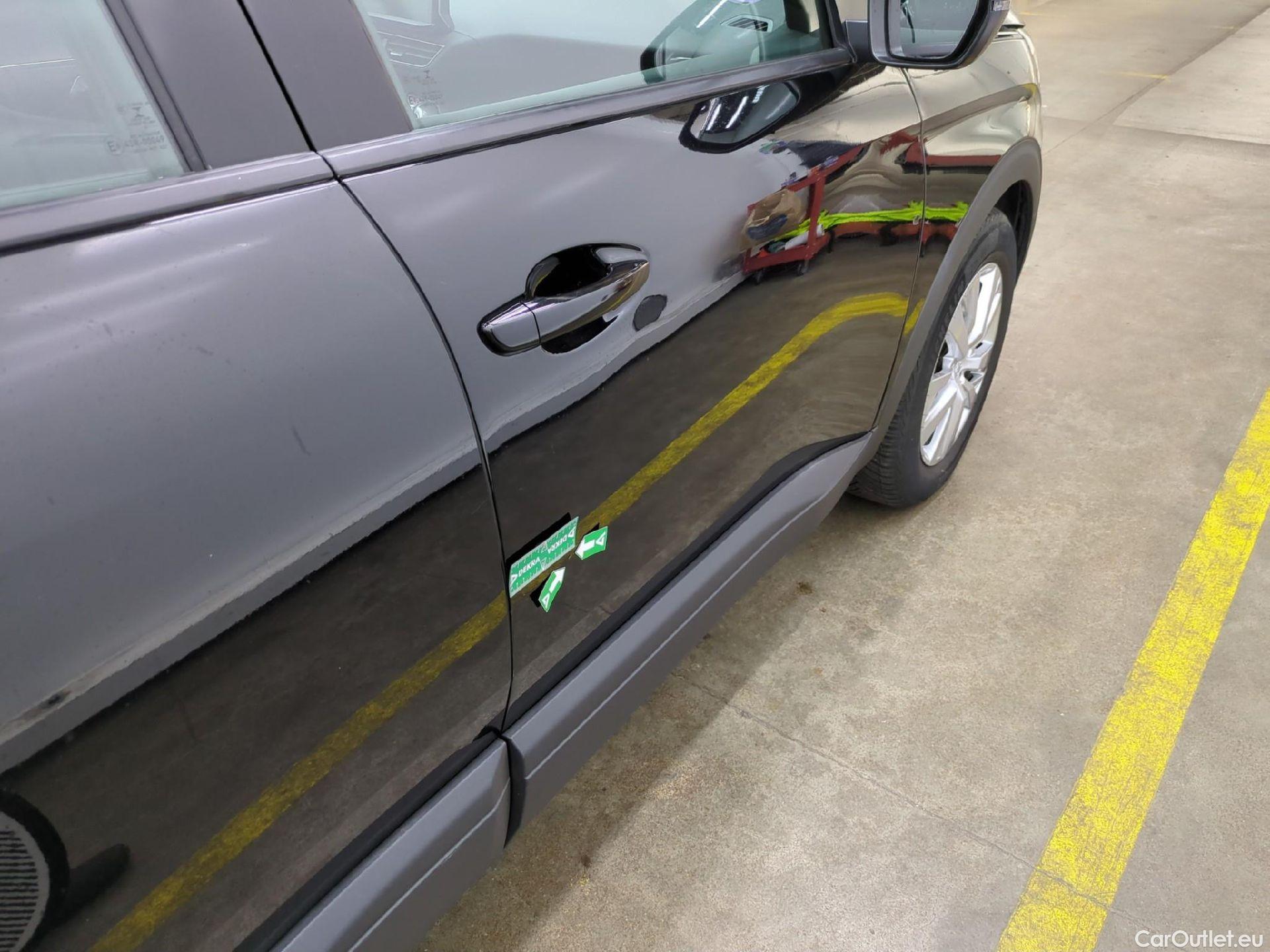  Peugeot  3008  Active Business 1.2 PureTech 130CV BVA8 E6d #30