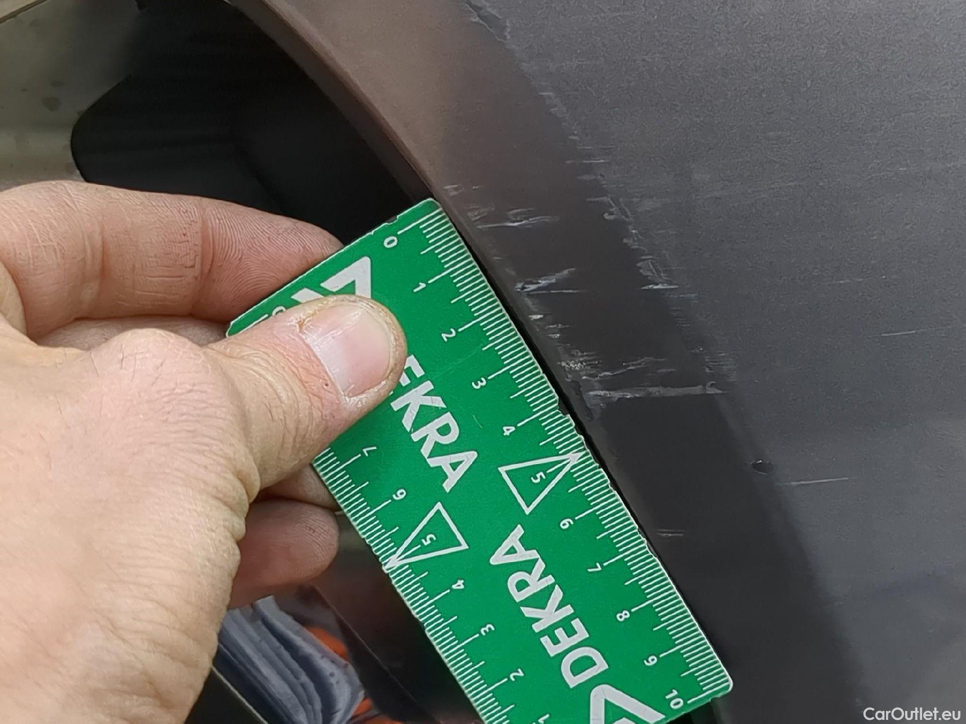  Renault  Captur  II Techno 1.6 E-TECH Hybrid 145CV BVA6 E6d #15