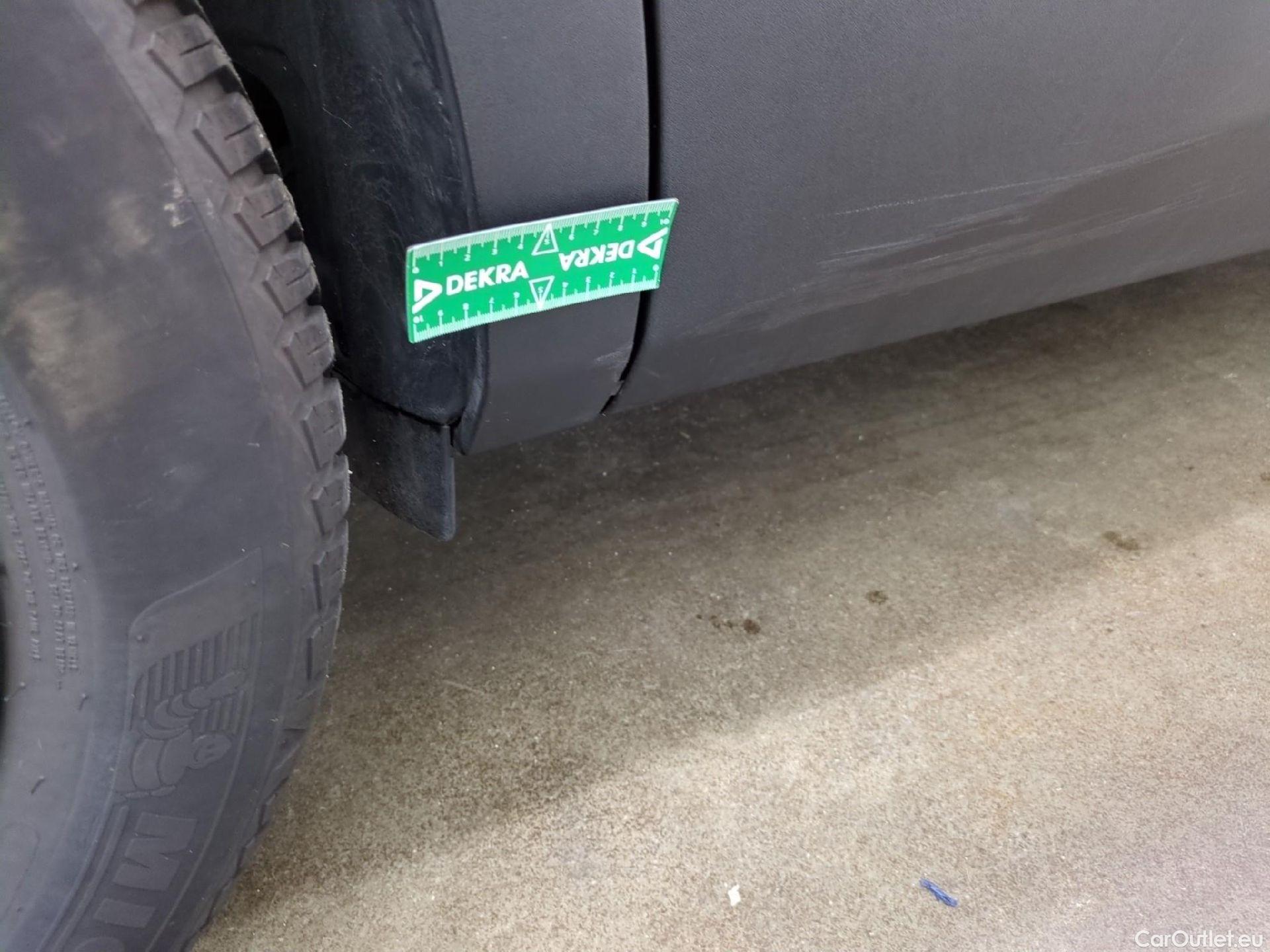  Peugeot  3008  Active Business 1.2 PureTech 130CV BVA8 E6d #58