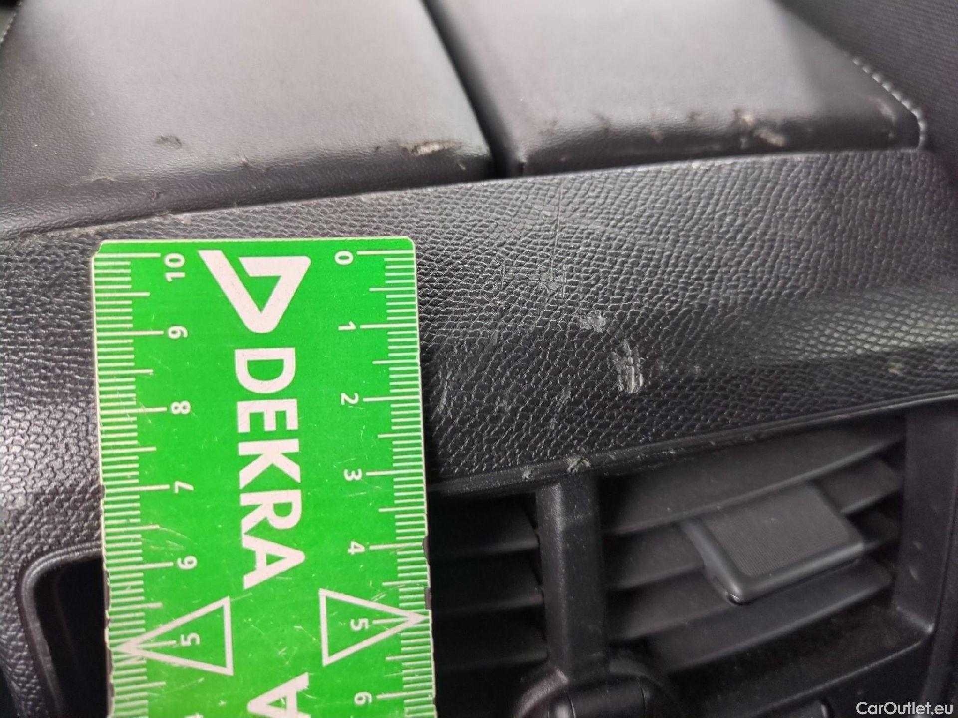  Peugeot  3008  II Active Pack 1.5 HDi 130CV BVA8 E6d #9