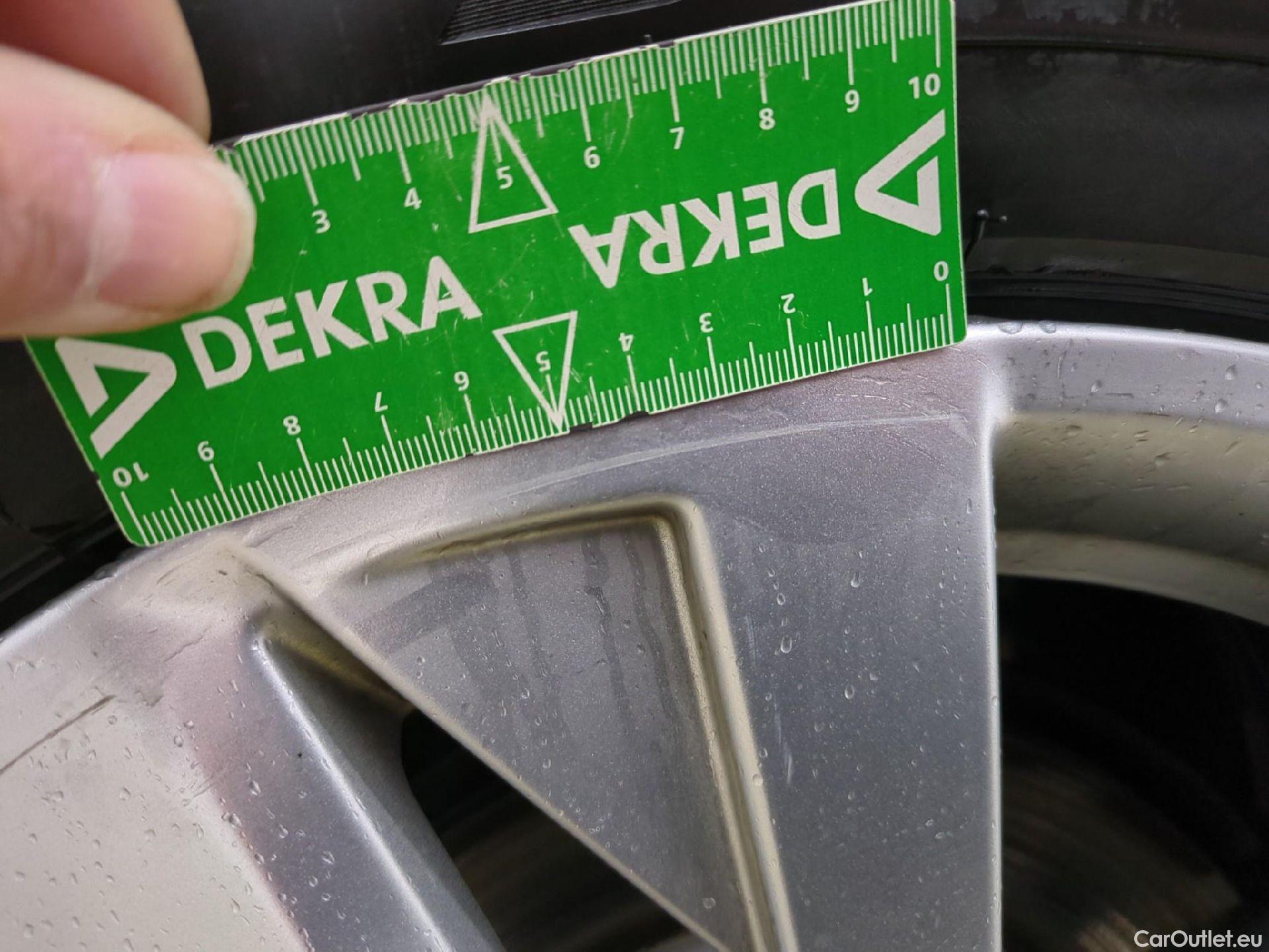  Peugeot  3008  II Active Pack 1.5 HDi 130CV BVA8 E6d #15