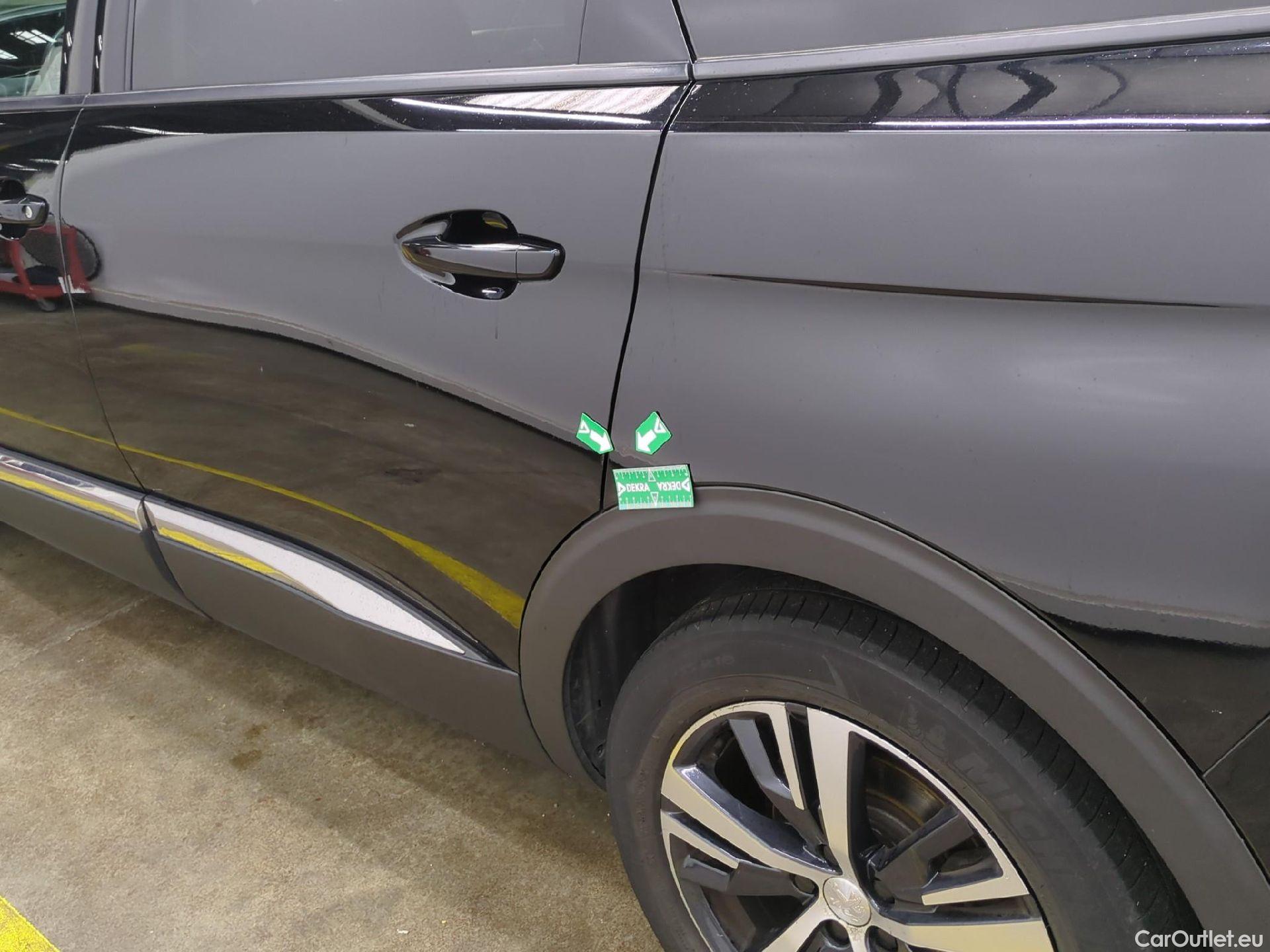  Peugeot  5008  Allure 1.2 PureTech 130CV BVM6 E6dT #43