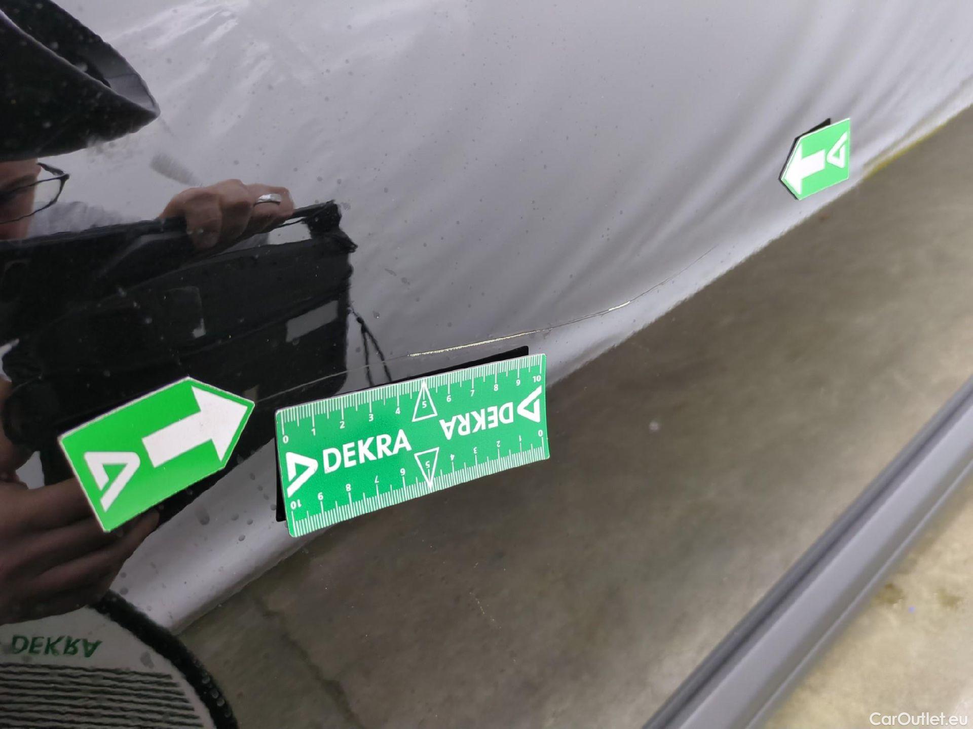  Peugeot  3008  Active Business 1.2 PureTech 130CV BVA8 E6d #40