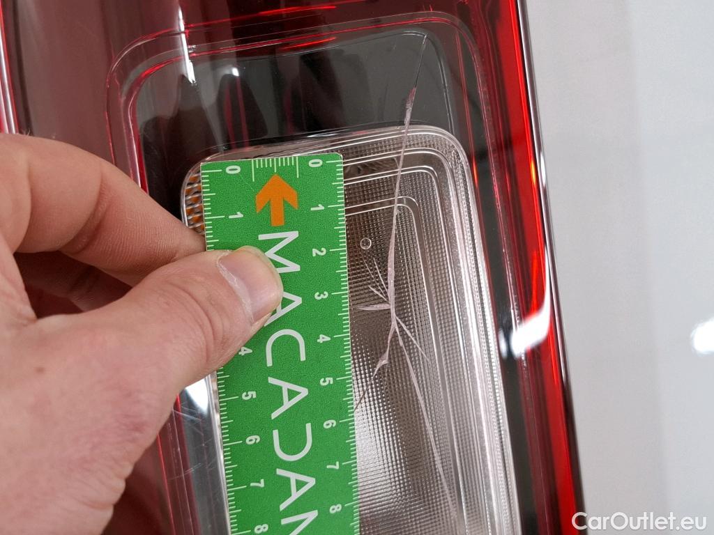  Renault  Trafic  III Fourgon L2H1 3T Confort 2.0 dCi 130CV BVM6 E6d #16