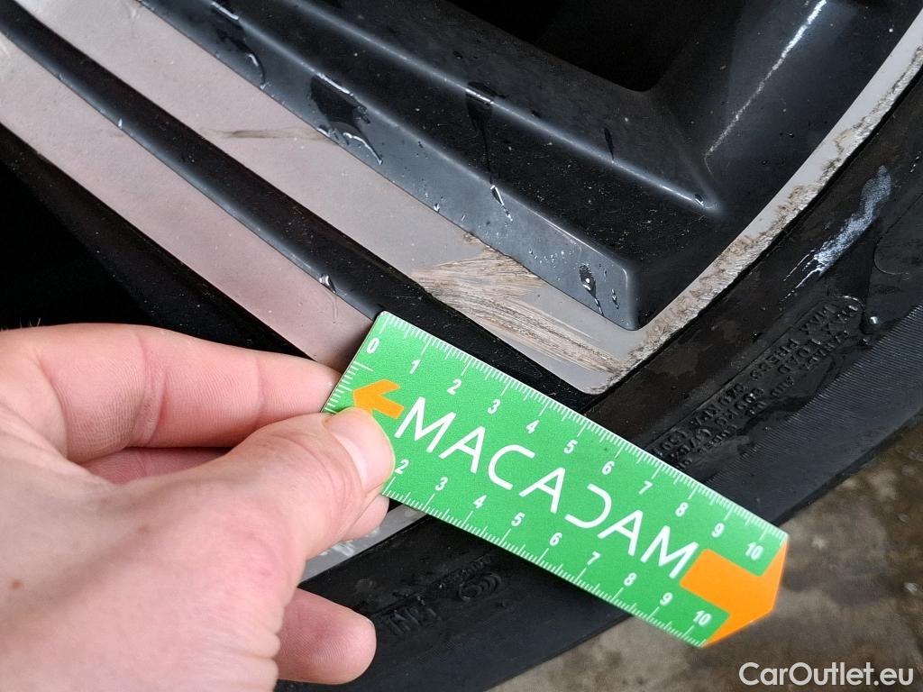  Volvo  V90 VOLVO   2020  5P  Break T8 Recharge Geartronic 8 Inscription #32