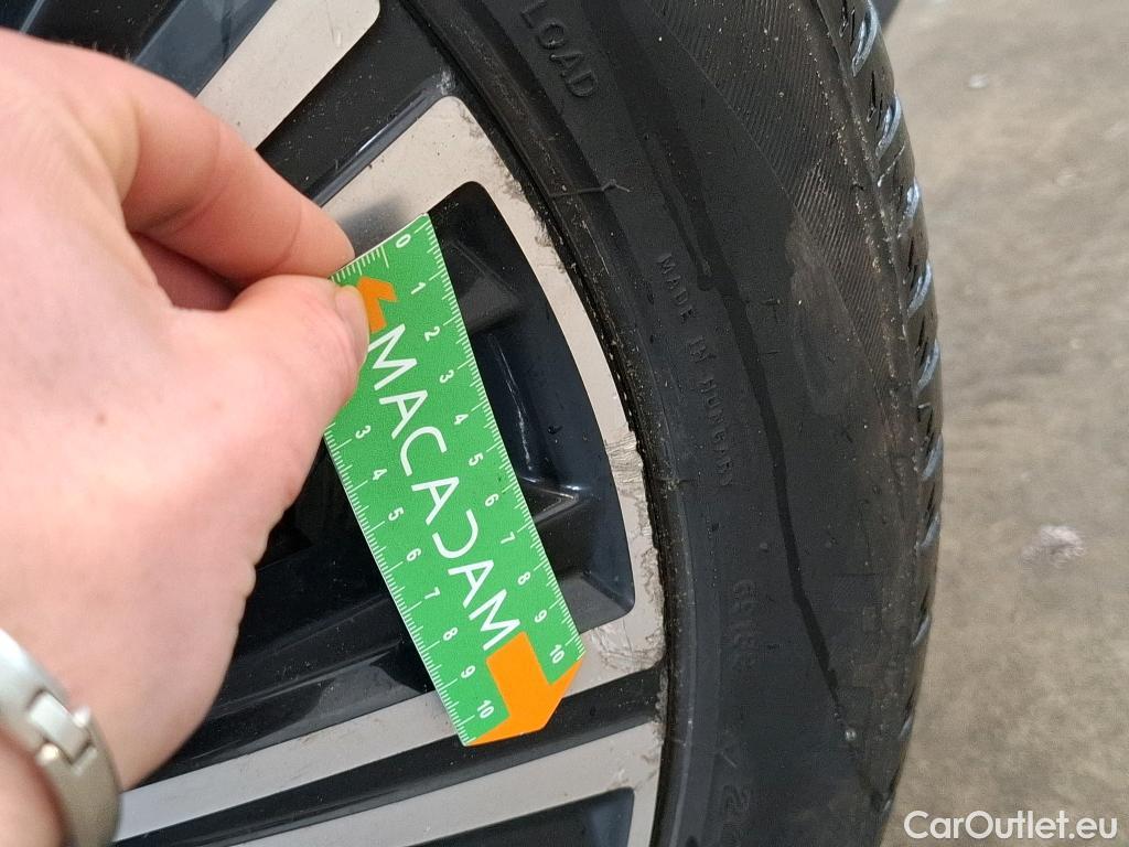  Volvo  V90 VOLVO   2020  5P  Break T8 Recharge Geartronic 8 Inscription #47