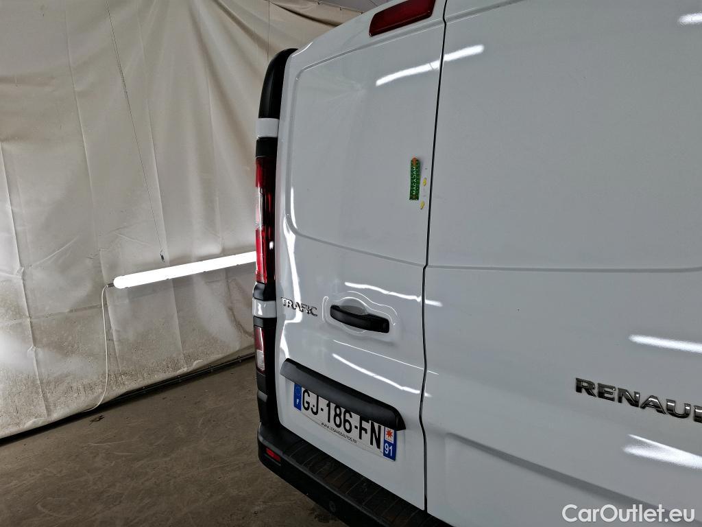  Renault  Trafic  III Fourgon L2H1 3T Confort 2.0 dCi 130CV BVM6 E6d #31