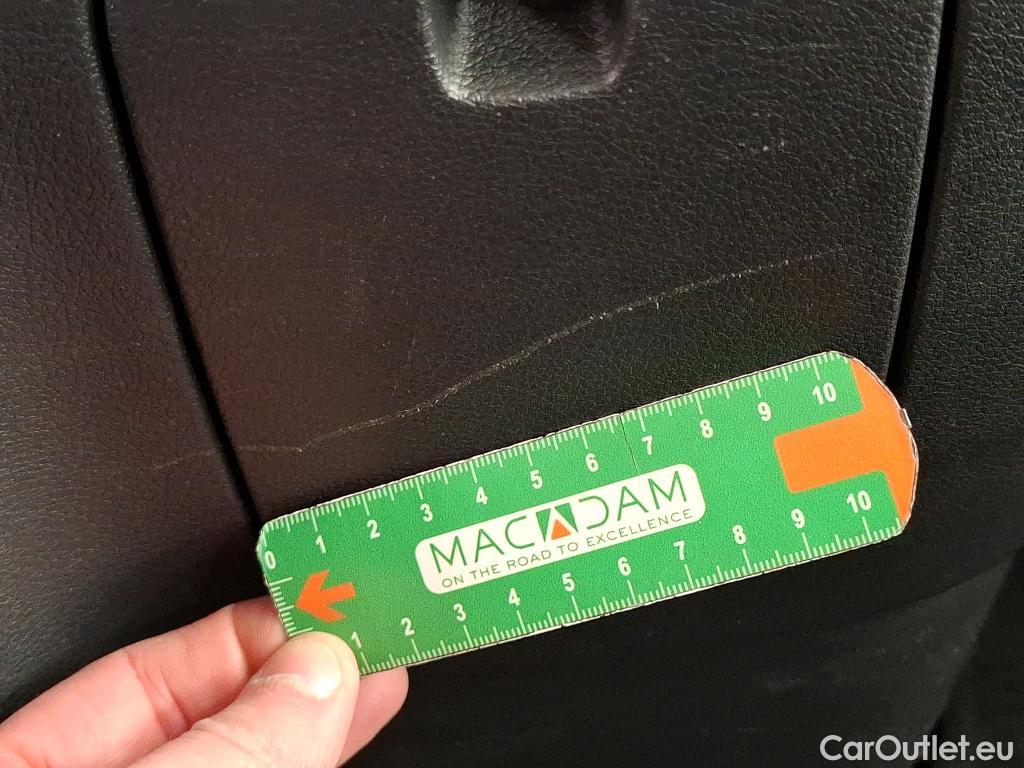  Renault  Trafic RENAULT  / 2019 / 4P / Fourgon tole NV FG GCF L1H1 1000 dCi 120 #15