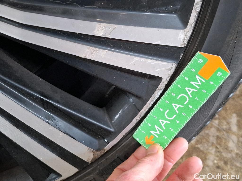  Volvo  V90 VOLVO   2020  5P  Break T8 Recharge Geartronic 8 Inscription #24