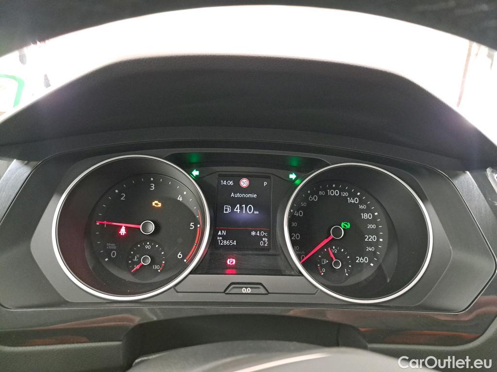  Volkswagen  Tiguan VOLKSWAGEN  / 2020 / 5P / SUV 2.0 TDI 150 DSG7 Life Business #11