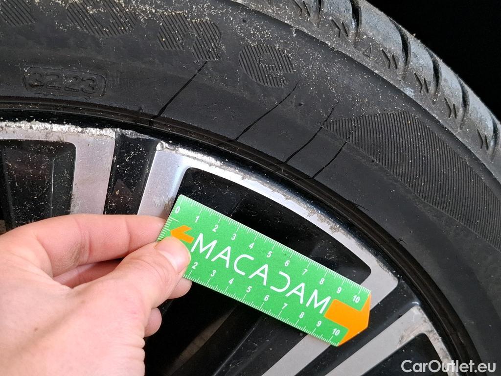  Volvo  V90 VOLVO   2020  5P  Break T8 Recharge Geartronic 8 Inscription #22