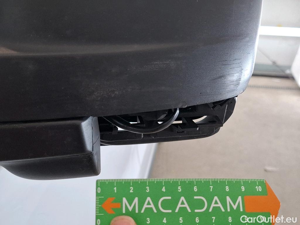  Renault  Trafic  III Fourgon L2H1 3T Confort 2.0 dCi 130CV BVM6 E6d #41