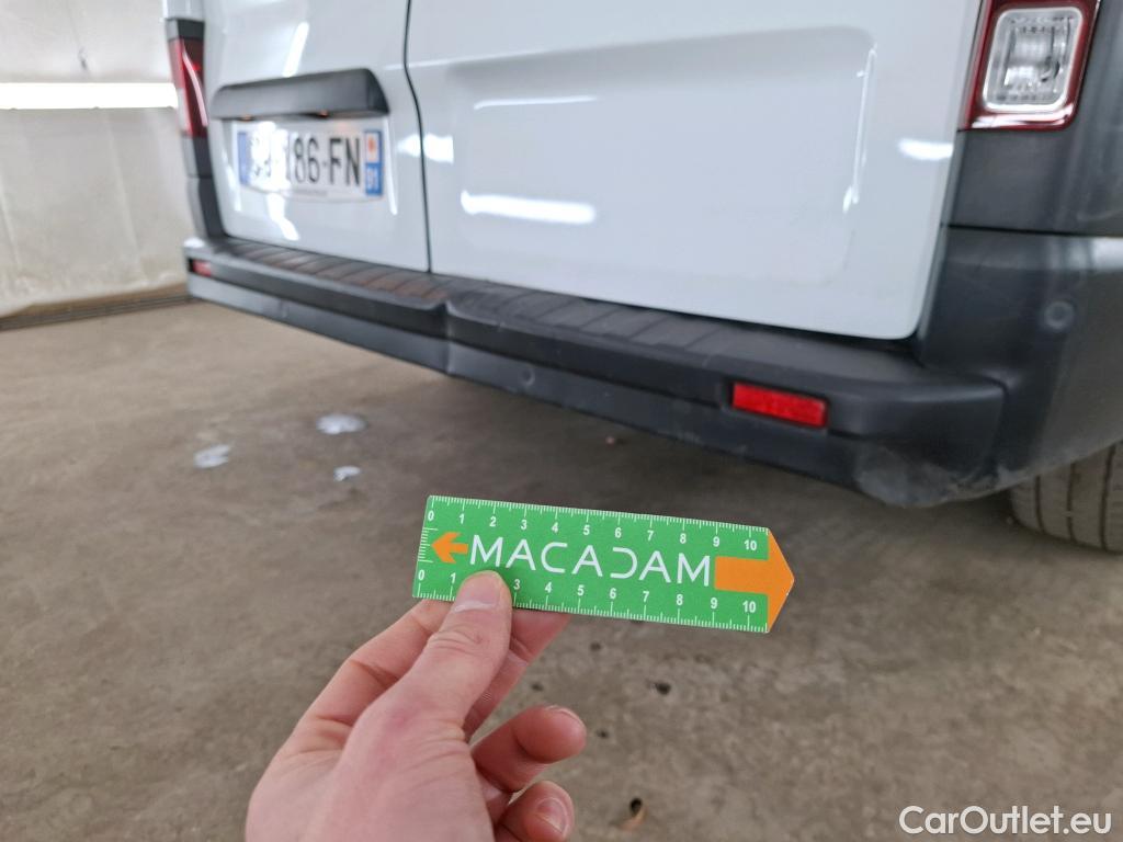  Renault  Trafic  III Fourgon L2H1 3T Confort 2.0 dCi 130CV BVM6 E6d #7