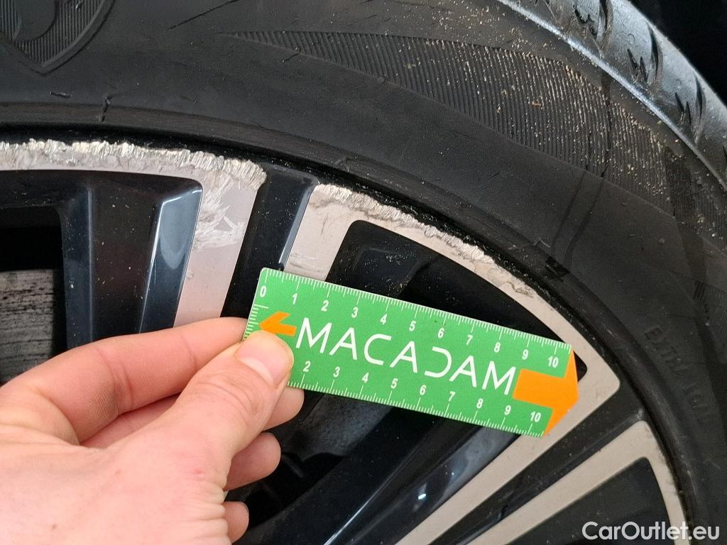  Volvo  V90 VOLVO   2020  5P  Break T8 Recharge Geartronic 8 Inscription #46