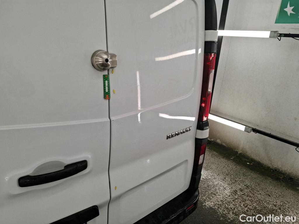  Renault  Trafic RENAULT  / 2019 / 4P / Fourgon tole NV FG GCF L1H1 1000 dCi 120 #20