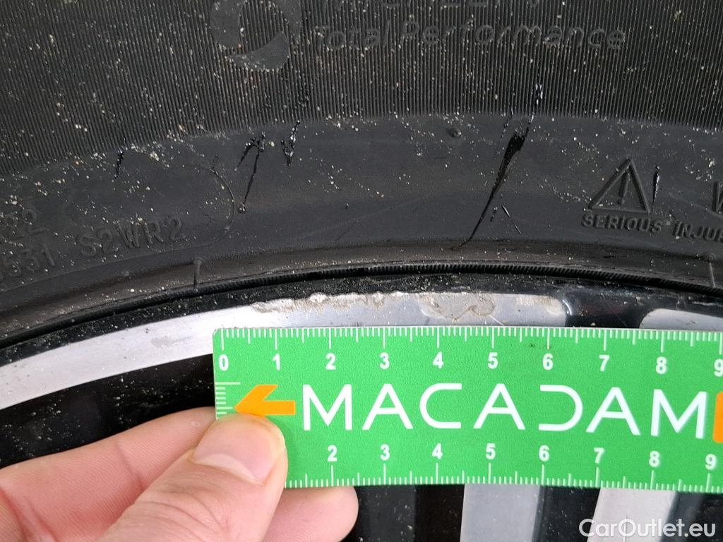  Volvo  V90 VOLVO   2020  5P  Break T8 Recharge Geartronic 8 Inscription #35