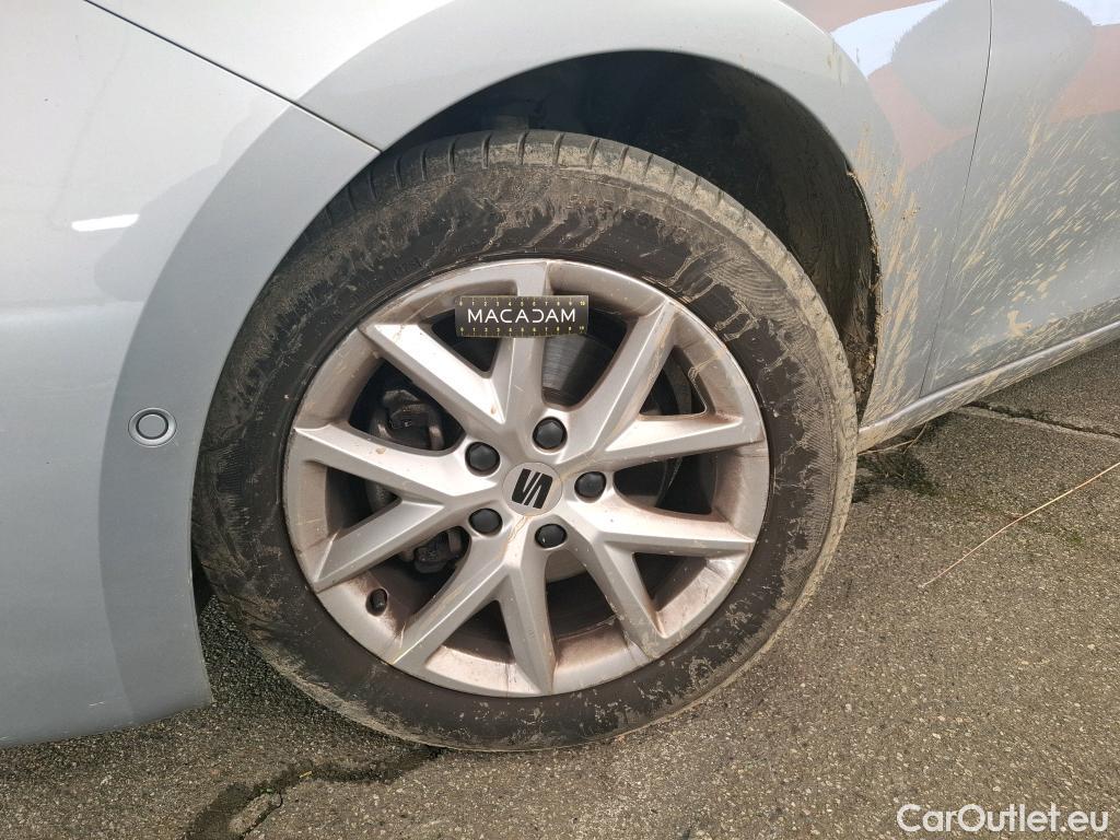  Seat  Leon SEAT  Sportstourer / 2020 / 5P / Break 1.0 eTSI 110 DSG S&S Style Business #8