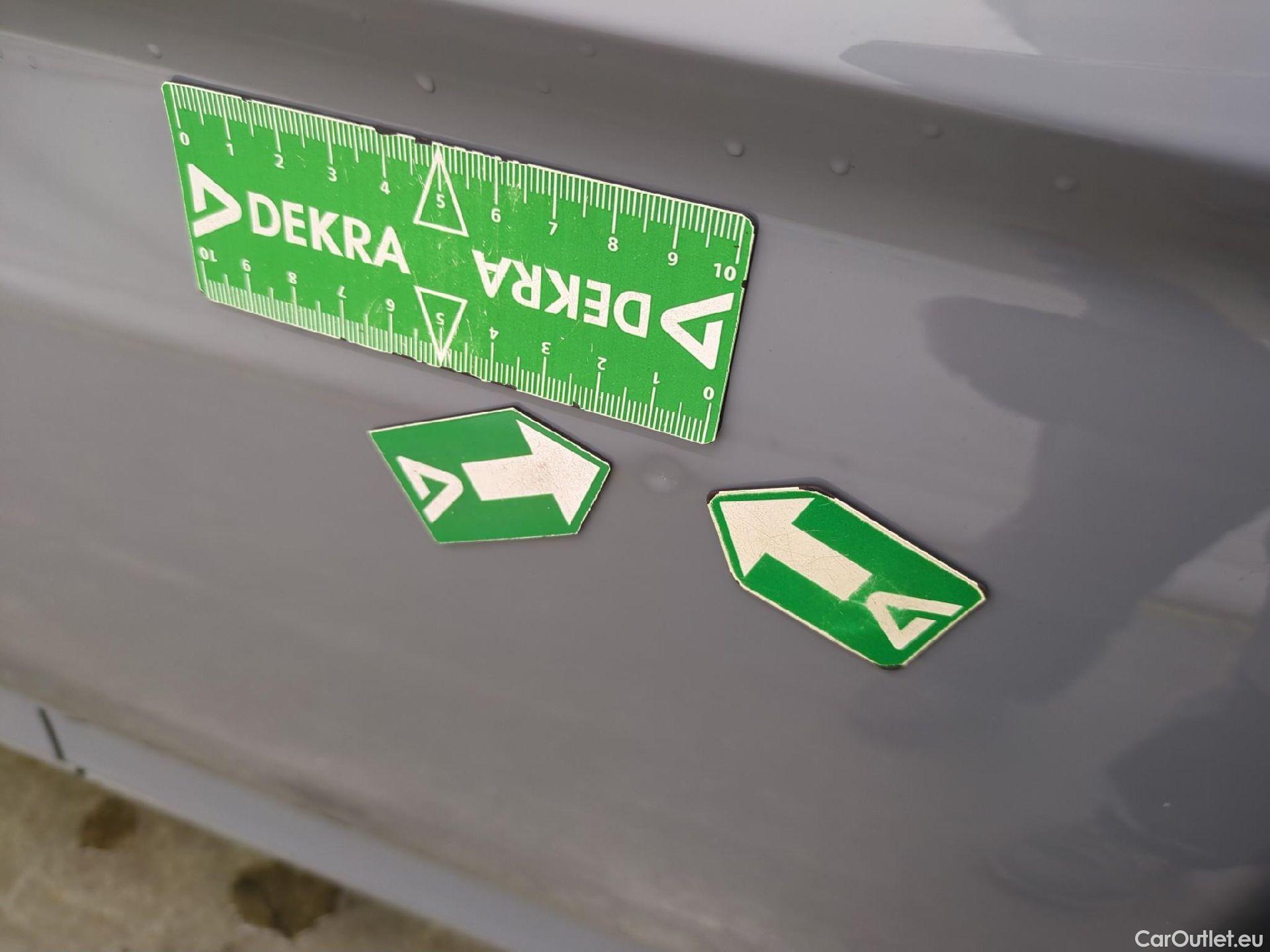  Volkswagen  Passat VOLKSWAGEN  SW / 2019 / 5P / Break 2.0 TDI 150 SCR DSG7 SW LOUNGE #26