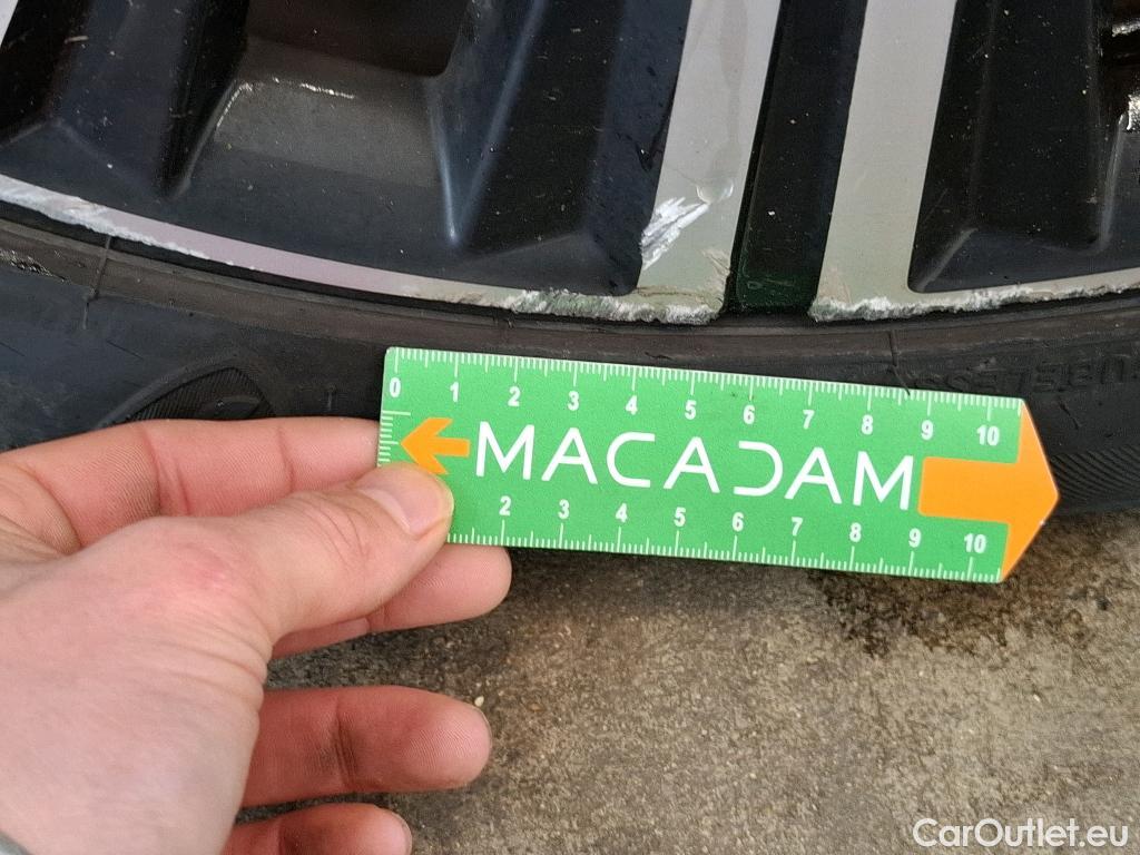  Volvo  V90 VOLVO   2020  5P  Break T8 Recharge Geartronic 8 Inscription #49