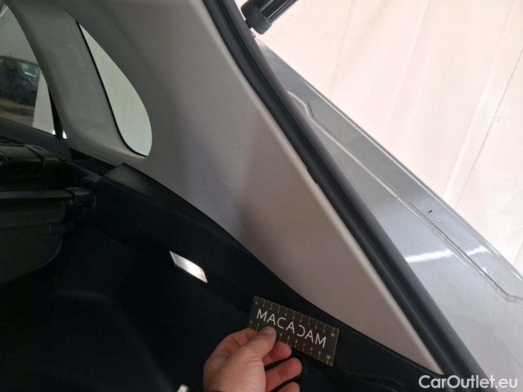  Toyota  RAV4 TOYOTA  Hybride / 2018 / 5P / SUV Hybride 2WD Dynamic Business Toy Exp #7