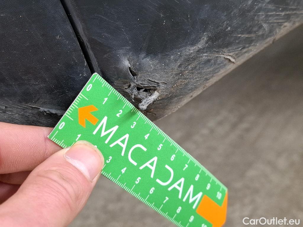  Renault  Trafic  III Fourgon L2H1 3T Confort 2.0 dCi 130CV BVM6 E6d #5