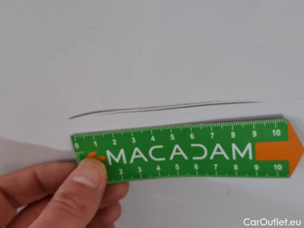  Renault  Trafic  III Fourgon L2H1 3T Confort 2.0 dCi 130CV BVM6 E6d #13