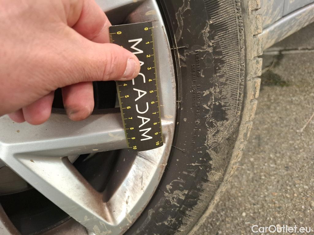  Seat  Leon SEAT  Sportstourer / 2020 / 5P / Break 1.0 eTSI 110 DSG S&S Style Business #11