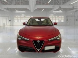  Alfa Romeo   STELVIO ALFA ROMEO / 2017 / 5P / SUV 2.2 TD 210CV 6C Villa D'Este AT8 Q4 #6