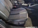  Peugeot  2008 PEUGEOT  / 2019 / 5P / CROSSOVER PURETECH 130 EAT8 ALLURE PACK S/S AUT. #140