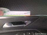  Peugeot  3008 PEUGEOT  / 2020 / 5P / SUV BLUEHDI 130 EAT8 SeS ACTIVE PACK #51