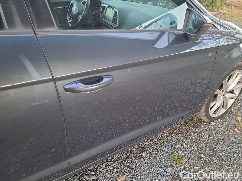  Seat  Leon Seat  Sportstourer (KL8) (2020)  ST 1.5TSI 150 FR 5d #11