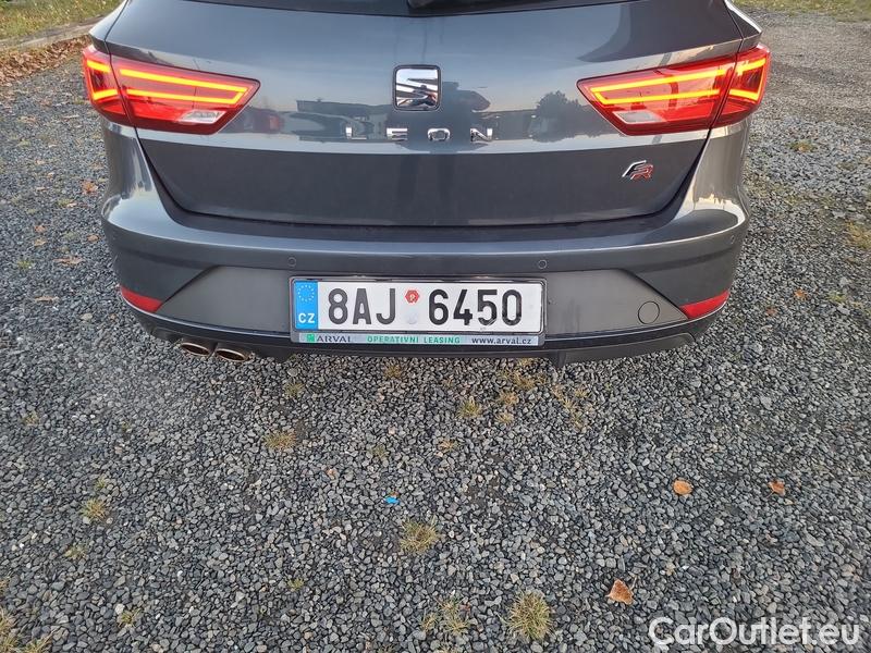  Seat  Leon Seat  Sportstourer (KL8) (2020)  ST 1.5TSI 150 FR 5d #7