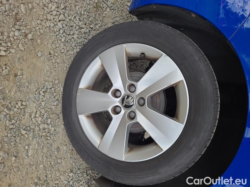  Skoda  Fabia  Combi (2015)  Com.1.0TSI 70 Ambition #23