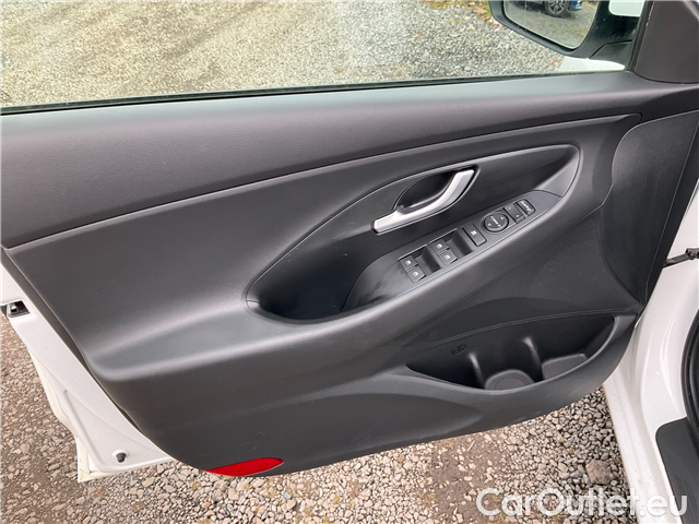  Hyundai  i30  kom.1.0TGDI Family Comf #20