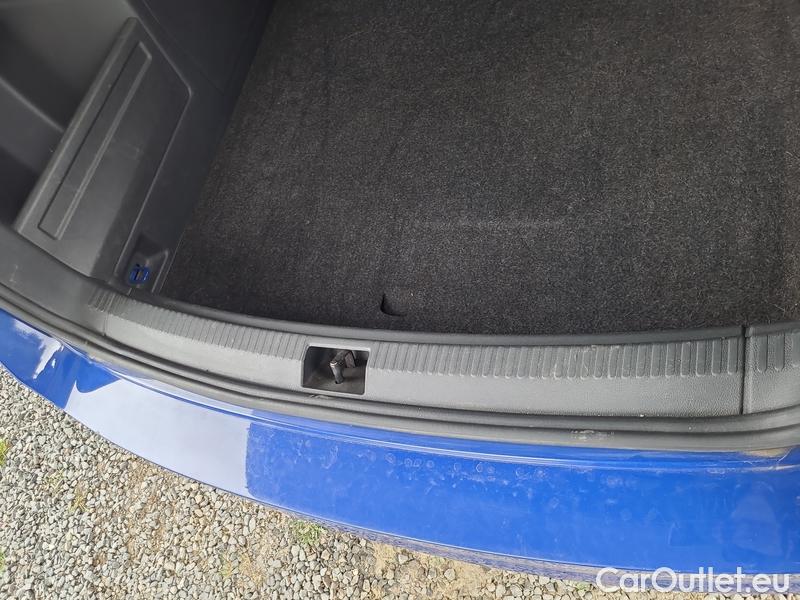  Skoda  Fabia  Combi (2015)  Com.1.0TSI 70 Ambition #18