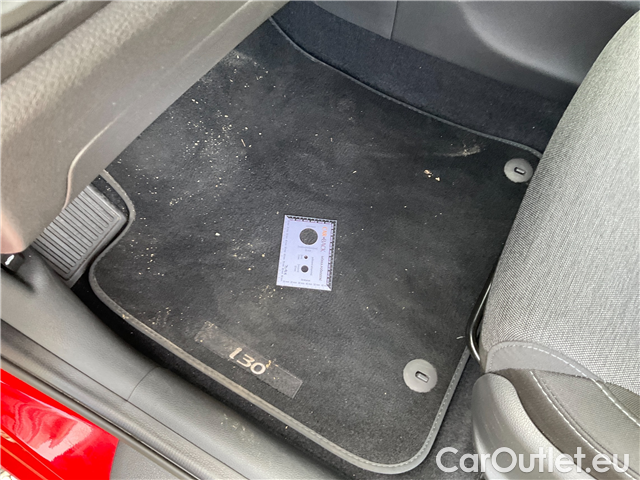  Hyundai  i30  kom.1.0TGDI Family Smart #11