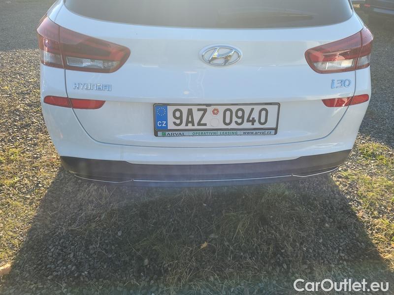  Hyundai  i30  (PD)(01.2017  ->)  kom.1.0TGDI Family Smart #5