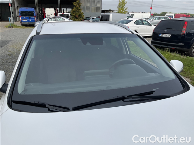  Hyundai  i30  kom.1.0TGDI 120 Smart #8