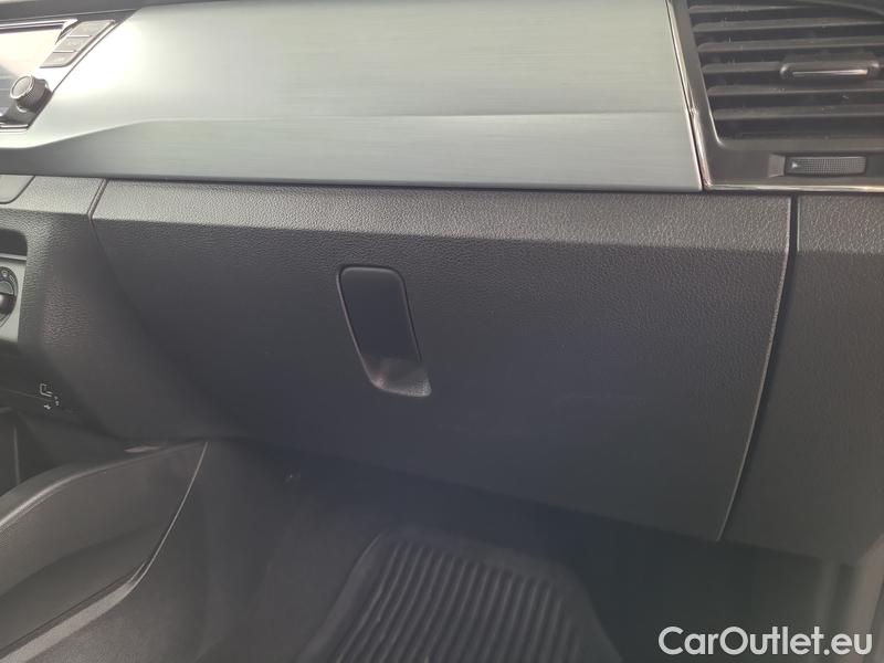  Skoda  Fabia  Combi (2015)  Com.1.0TSI 70 Ambition #28