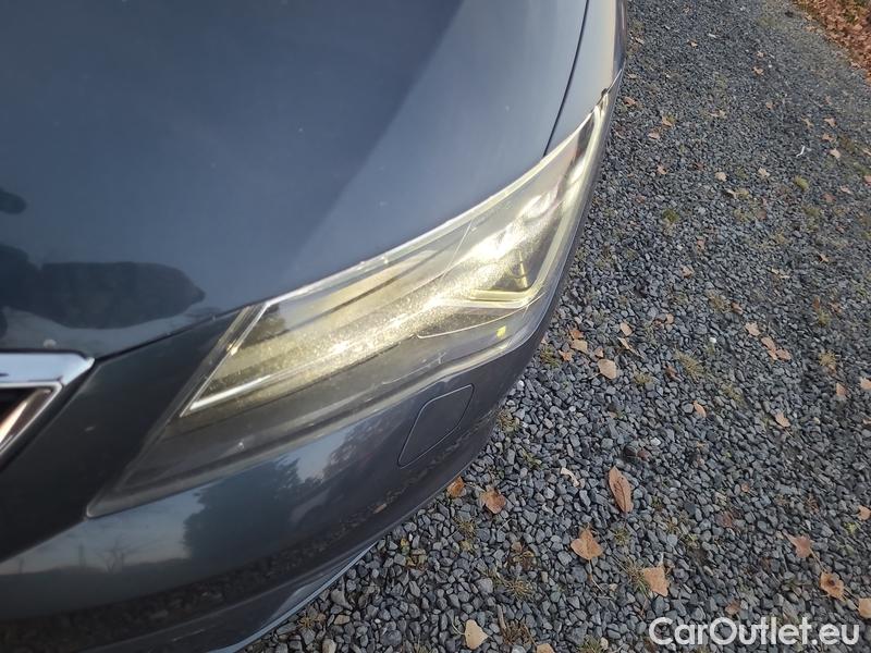  Seat  Leon Seat  Sportstourer (KL8) (2020)  ST 1.5TSI 150 FR 5d #25