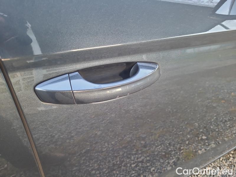  Seat  Leon Seat  Sportstourer (KL8) (2020)  ST 1.5TSI 150 FR 5d #12