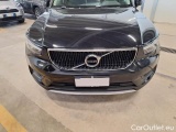  Volvo  XC 40 VOLVO XC40 / 2017 / 5P / SUV T3 AUTOMATICO MOMENTUM PRO #27