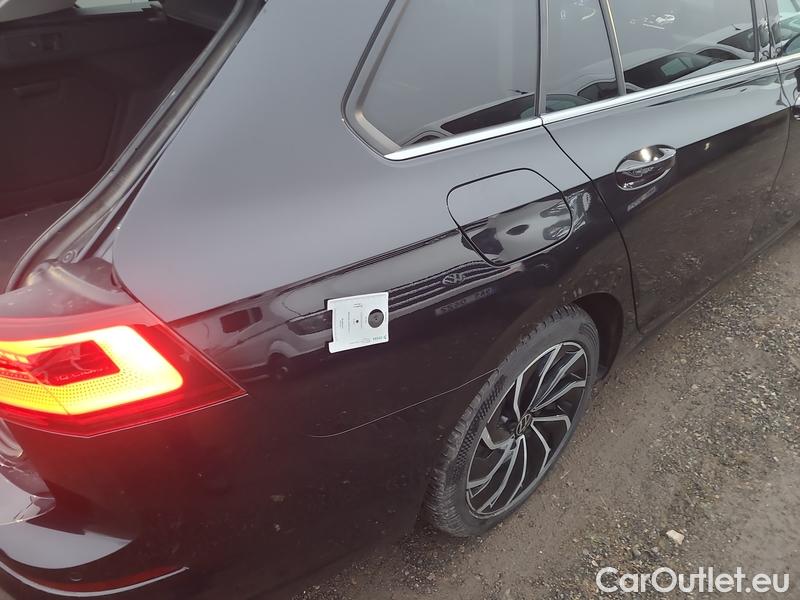  Volkswagen  Golf  VIII Variant (CG5) 2020 Var.1.5TSI 110 Style AT #17