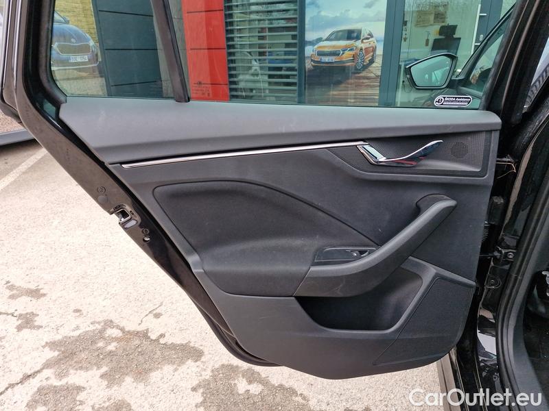  Skoda  KAMIQ -SUV (NW4) (2019)  1.5TSI 110 Monte Carlo #4