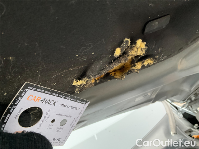  Volvo  V60  D3 Momentum Pro AWD AT #2